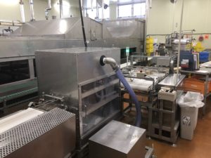 除水装置、分岐装置